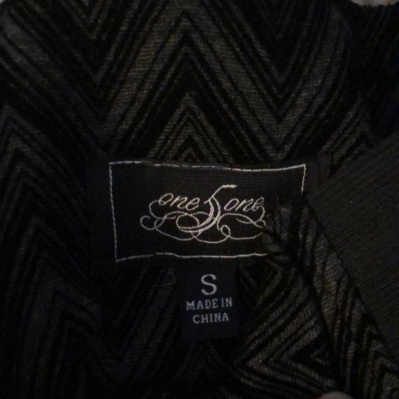 Black and gray Pants - Picture 3 of 3